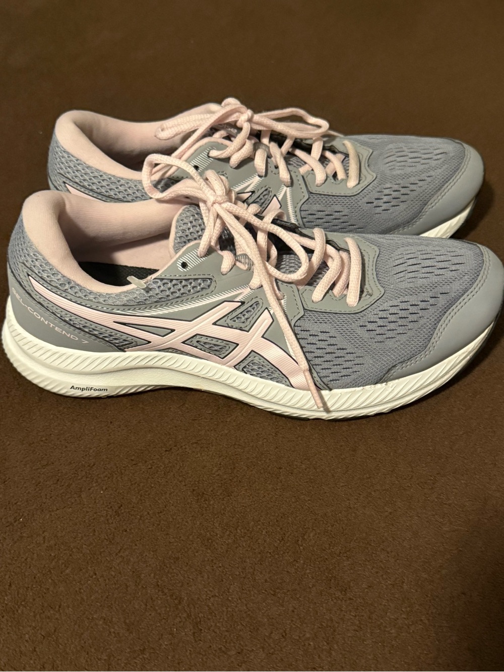 ASICS Women's Running Shoes in Light Gray and Pale Pink 9.5